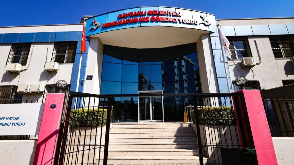 Bayraklı Kız Öğrenci Yurdu başvurularında sona yaklaşıyor