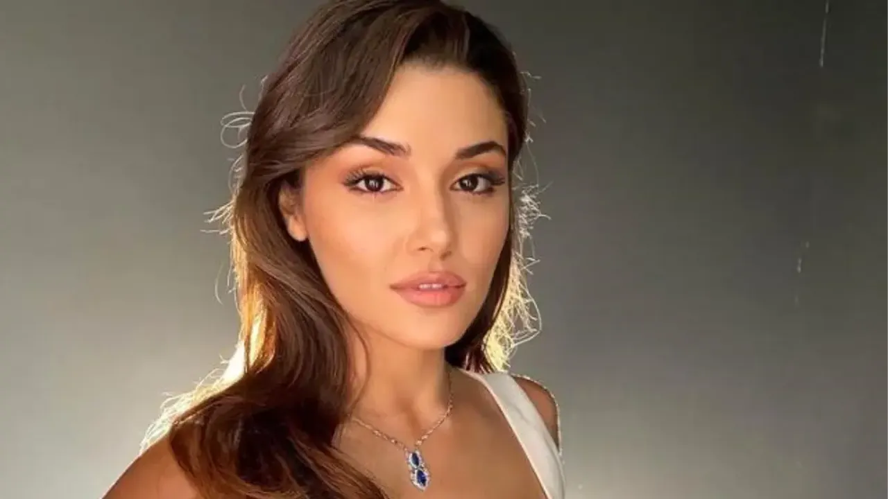 Hande Erçel’den sürpriz adım: Senaryo yazıyorum