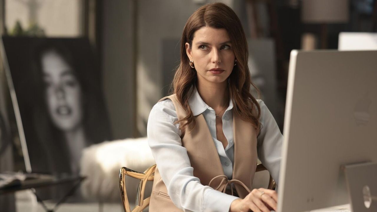 Beren Saat'ten Gülsen Tuncer'e duygusal veda