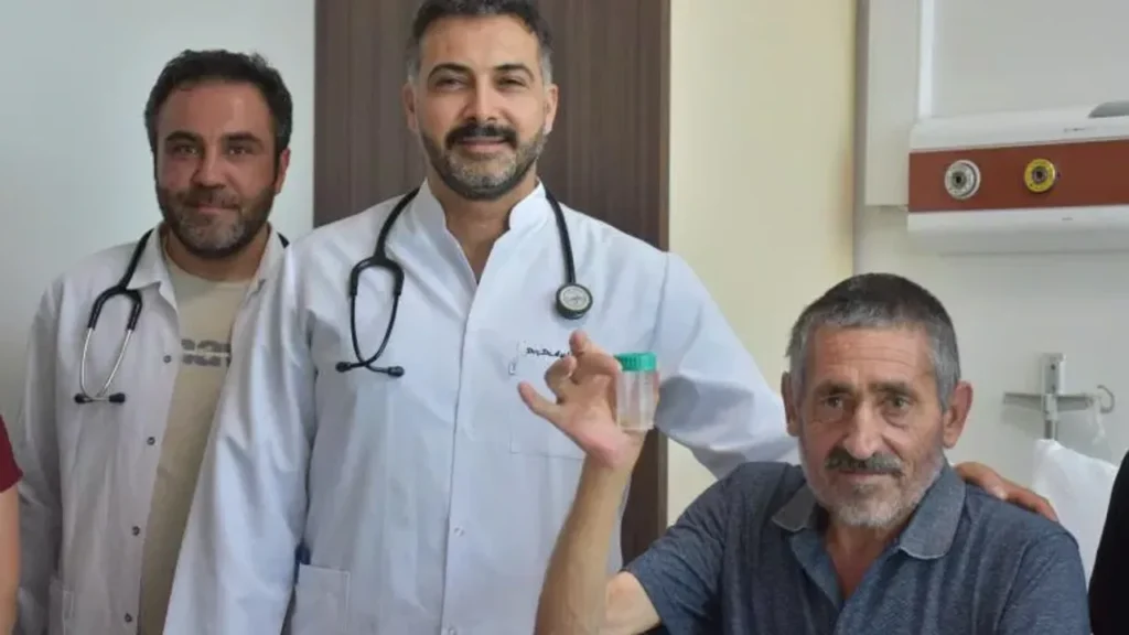 Nefes darlığıyla hastaneye gitti, akciğerinden sarımsak çıktı!