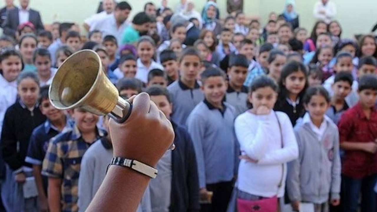 Yeni eğitim öğretim yılı başladı: 17 milyon öğrenci sınıflara döndü